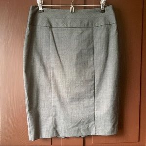 🌼3 for $20🌼 Gray pencil skirt